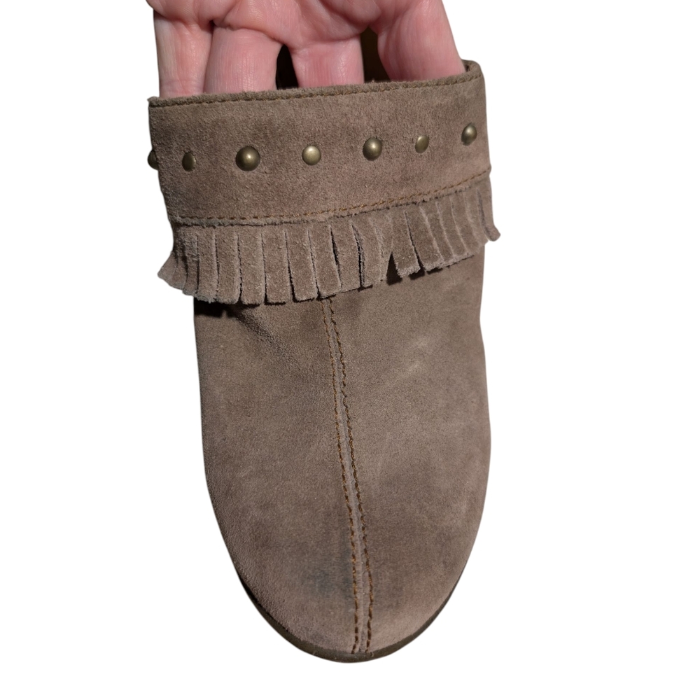 Born Tancy Mule Women's Size 8 US Taupe With Fringe, Studs Suede Leather - Picture 4 of 12